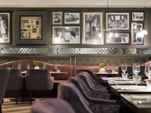 Renaissance®  Vienna Schönbrunn Hotel