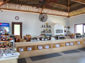 Cam Ranh Riviera Beach Resort & Spa