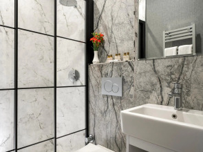 Arrow Hotel in ShinsaiBashi