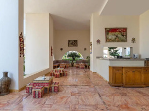 Seven Seas Hotel Blue