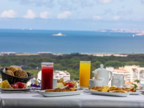 Crowne Plaza Caparica Lisbon by IHG