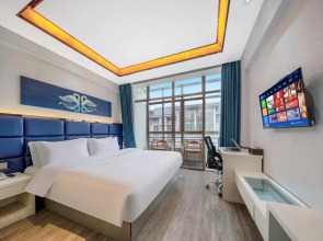 Rong Le Business Hotel