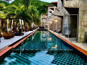 See Through Boutique Resort