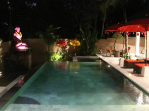 Maylie Bali Villa Bungalows