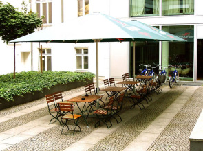 Heart of Gold Hostel Berlin