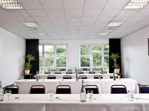 Отель Good Morning + Bad Oldesloe