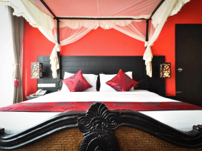 Boss Suites Nana Hotel