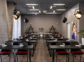 Radisson RED V&A Waterfront, Cape Town