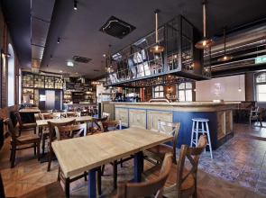 Craft Beer Central Hotel