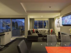 15 Melbourne by Staysouth