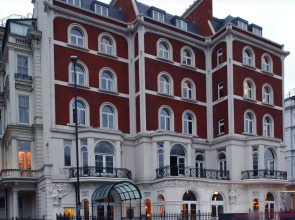 60 Hyde Park Gate Hotel