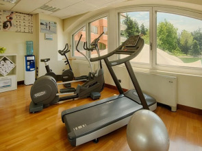 Отель NH Milano 2