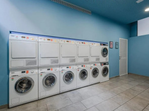 Dean’s Home Budapest