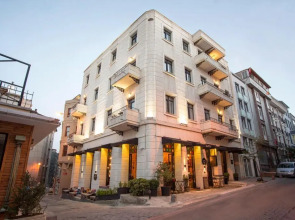 Отель Selvese Collection Hotel Galata 1875