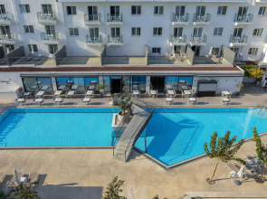 Anemi Hotel & Suites