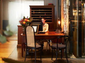 Hotel Woolstore 1888, Sydney - Handwritten Collection