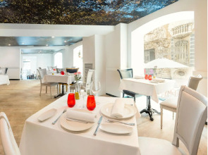 SH Ingles Boutique Hotel