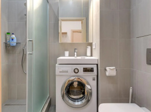 Апартаменты в небоскрёбе, центр Москвы