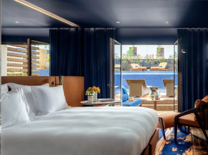 Forte de Gaia, Autograph Collection