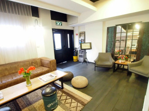 Dizengoff Avenue Hotel