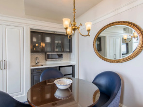 Marriott Vacation Club® at Custom House, Boston