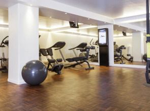 Elite Eden Park Hotel