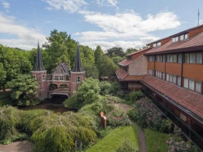 Van Der Valk Avifauna