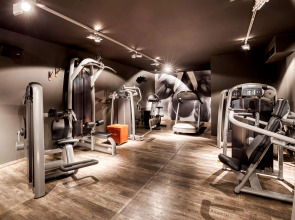 Отель pentahotel Brussels City Centre