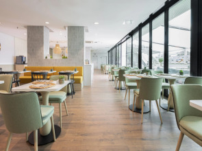 Отель Malaga Alameda Centro Affiliated by Meliá