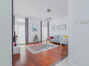 Apartment Lobzowska Cracow by Renters