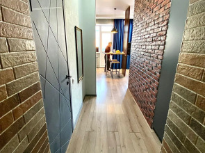 Light House (Лайт Хаус) на проспекте Алии Молдагуловой 30Б