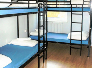 Via Limehouse - Hostel