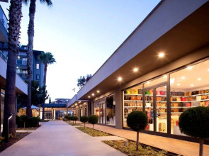 Green Garden Resort & Spa Hotel