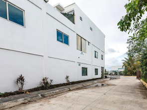 Capital O Cancun International Airport 24/7