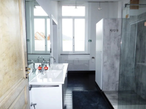 Lady Jane Bed & Breakfast