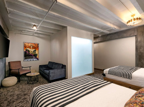 The Wayfarer Downtown LA, Tapestry Collection by Hilton