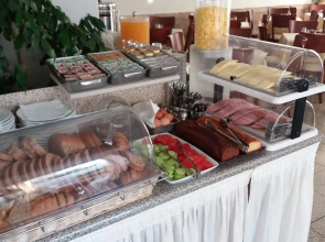 Dimitris Paritsa Hotel