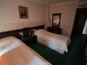 Airport Hotel Amsterdam