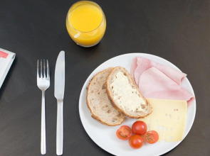 Staybridge Suites London - Vauxhall by IHG