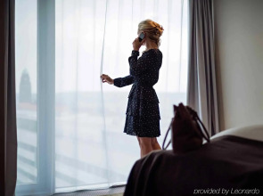 Occidental Dresden Newa