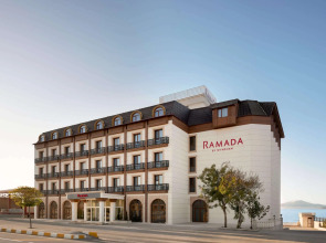 Ramada by Wyndham Van