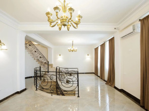 Отель «Греми»