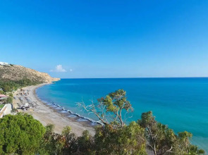 Columbia Beach Resort