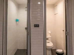 Patong Poshtel - Adults Only - Hostel