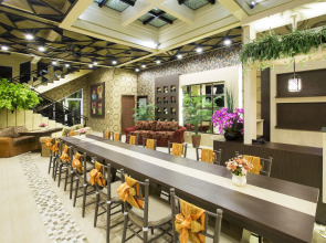 Flamingo Dewata Suite