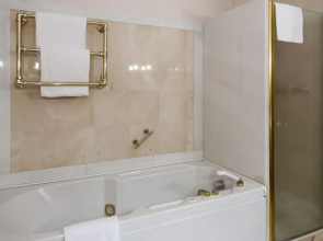 Отель Doria Grand Hotel