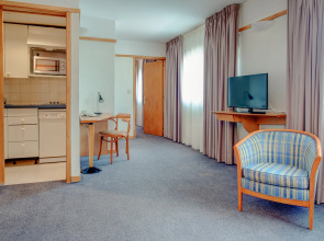 VIP Executive Eden Aparthotel