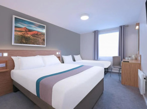 Travelodge Gatwick Airport Central
