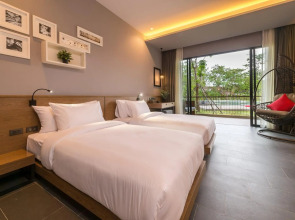 The Gallery Hotel Nai Harn