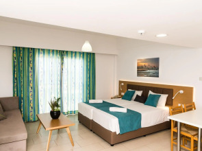 Helios Bay Hotel Apartments